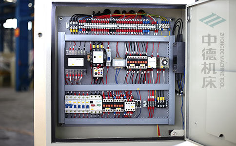 ZDS-1032采用正品電氣元件，穩(wěn)定耐用壽命長(zhǎng).jpg
